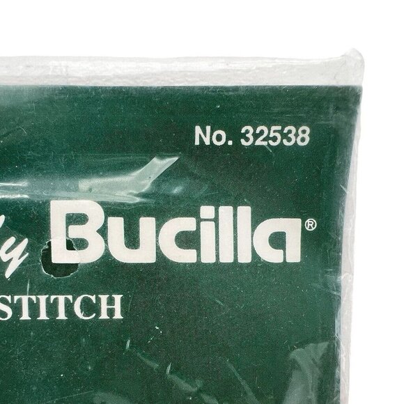 Bucilla Christmas Counted Cross Stitch Kit "Santa & Deer" Hoop 3.75" X 5.5" Oval - Picture 3 of 6